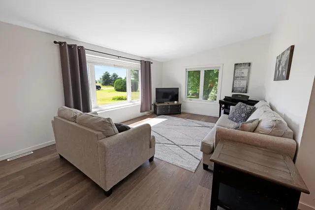 $465,000 | 39534 Primrose Court, Sauk Centre, MN 56378