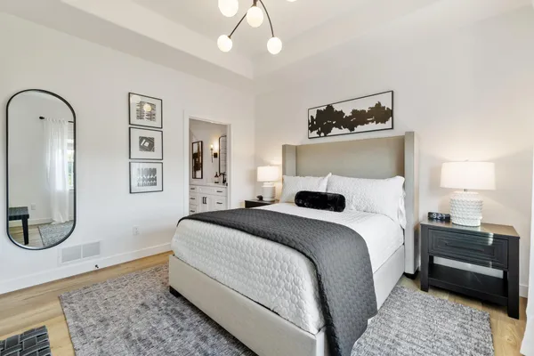 $364,900 | 1810 Horseshoe Lane, Unit 4241, Slinger, WI 53086