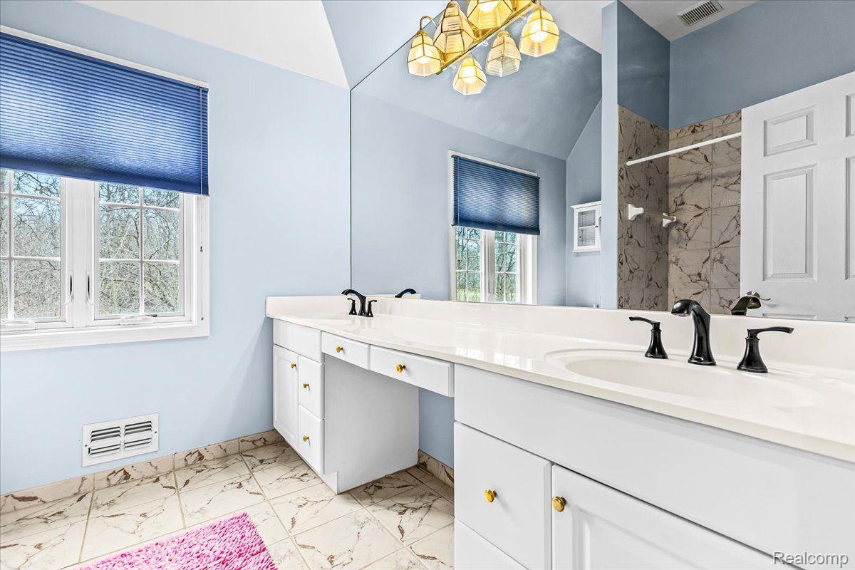 5155 Inkster Road Bloomfield Hills, MI 48302 - Photo 39 of 50 Full Bath #6