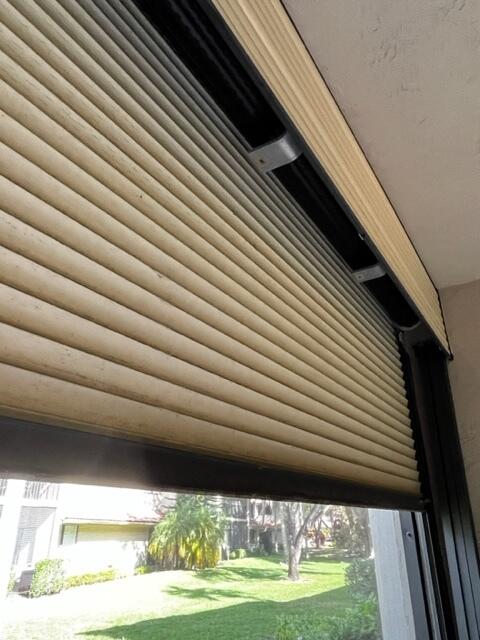 5520 Coach House Circle, Unit A Boca Raton, FL 33486 - Photo 20 of 101 Patio hurricanes