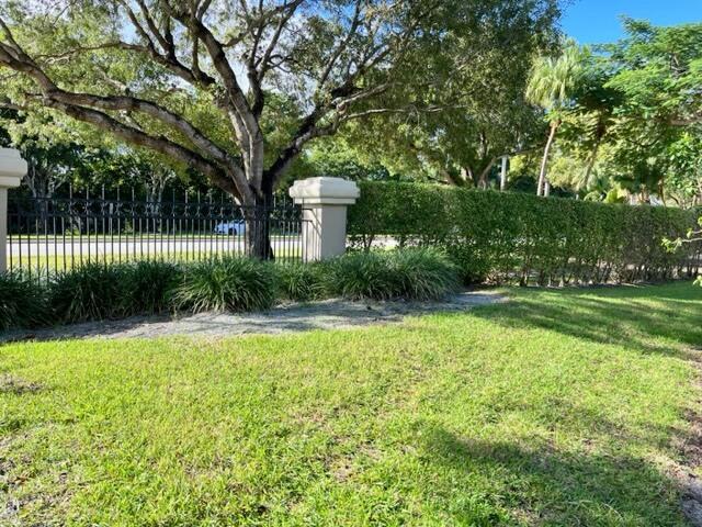5520 Coach House Circle, Unit A Boca Raton, FL 33486 - Photo 3 of 101 St. Andrews Blvd