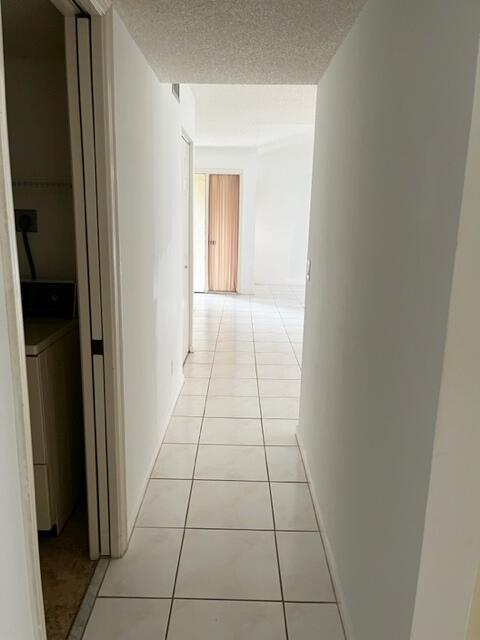 5520 Coach House Circle, Unit A Boca Raton, FL 33486 - Photo 82 of 101 towards front door