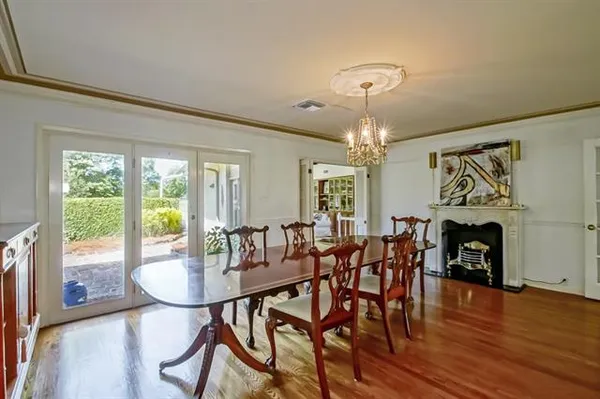 $995,000 | 6506 Oakland Drive, New Orleans, LA 70118