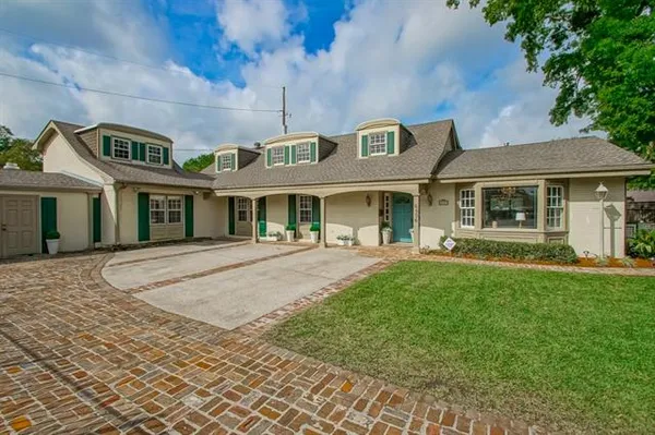 $995,000 | 6506 Oakland Drive, New Orleans, LA 70118