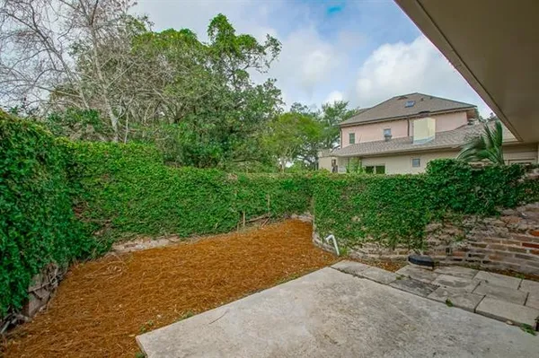 $995,000 | 6506 Oakland Drive, New Orleans, LA 70118