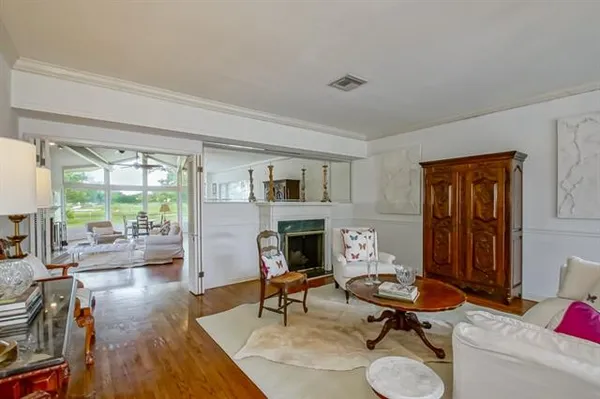 $995,000 | 6506 Oakland Drive, New Orleans, LA 70118