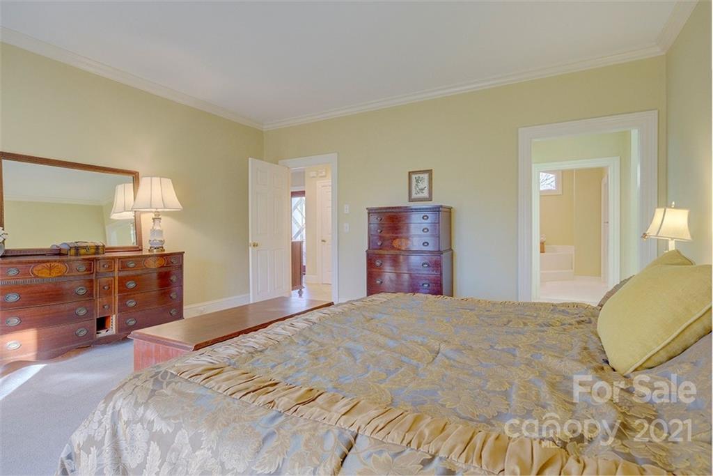 17 Commodore Point Road Lake Wylie, SC 29710 - Photo 22 of 48 Gallery Image 22