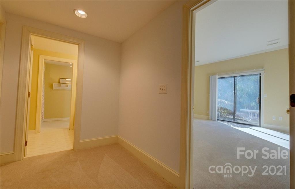 17 Commodore Point Road Lake Wylie, SC 29710 - Photo 28 of 48 Gallery Image 28
