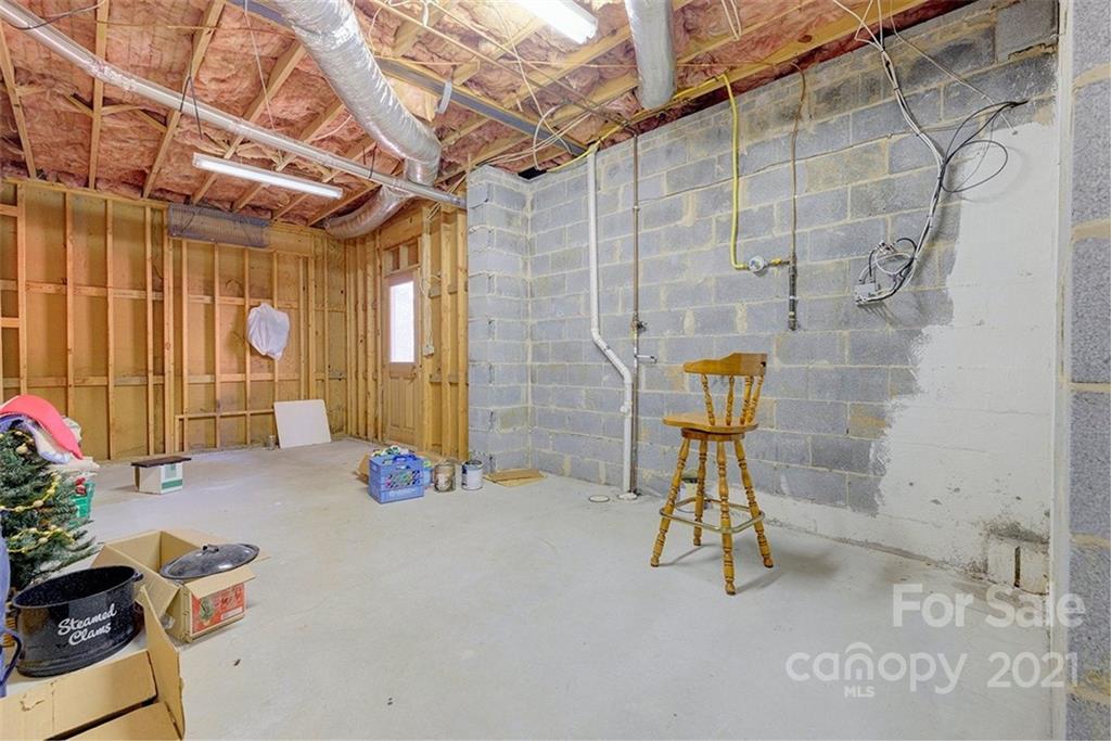 17 Commodore Point Road Lake Wylie, SC 29710 - Photo 44 of 48 Gallery Image 44