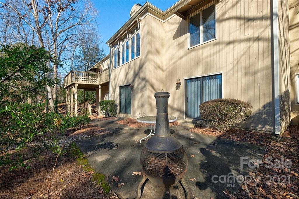 17 Commodore Point Road Lake Wylie, SC 29710 - Photo 45 of 48 Gallery Image 45