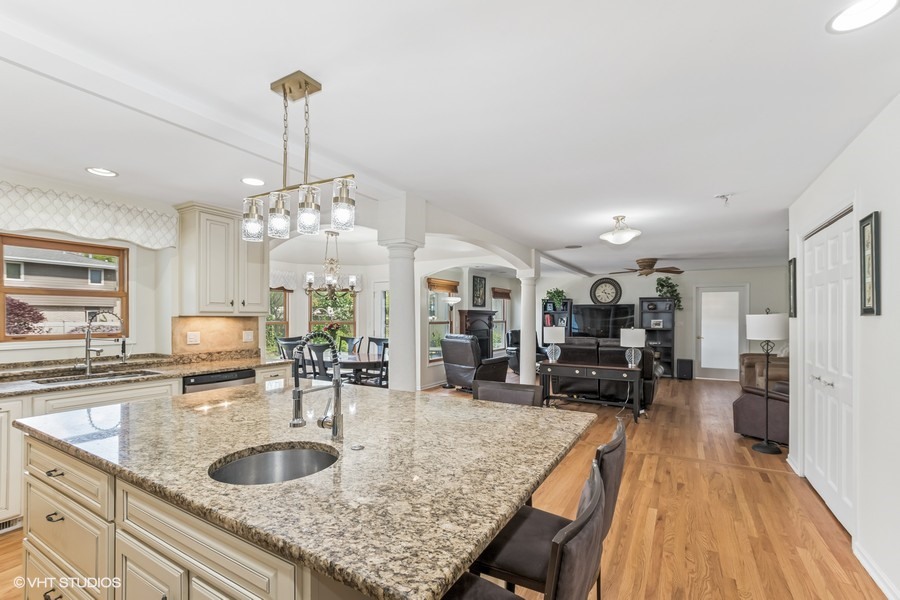 506 Rodney Street Lockport, IL 60441 - Photo 11 of 32