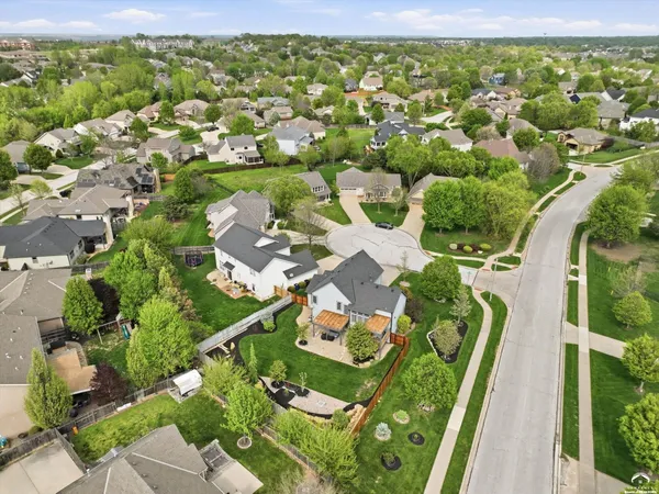 $549,000 | 1011 Allen Court, Lawrence, KS 66049