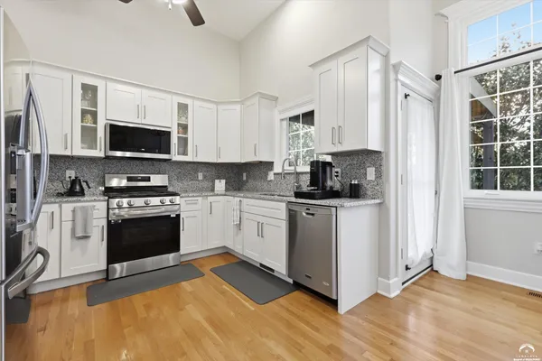 $549,000 | 1011 Allen Court, Lawrence, KS 66049