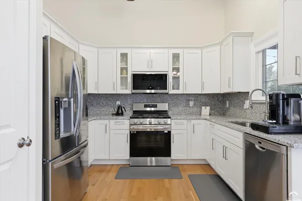 $549,000 | 1011 Allen Court, Lawrence, KS 66049