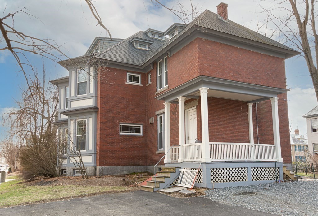 56 William Street Worcester, MA 01609 - Photo 35 of 37 a front view of a house