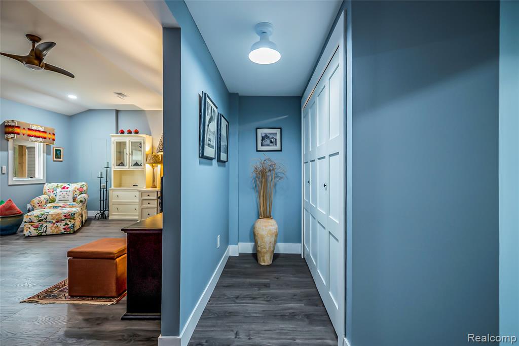 9109 Mcgregor Road Pinckney, MI 48169 - Photo 20 of 58 Gallery Image 20