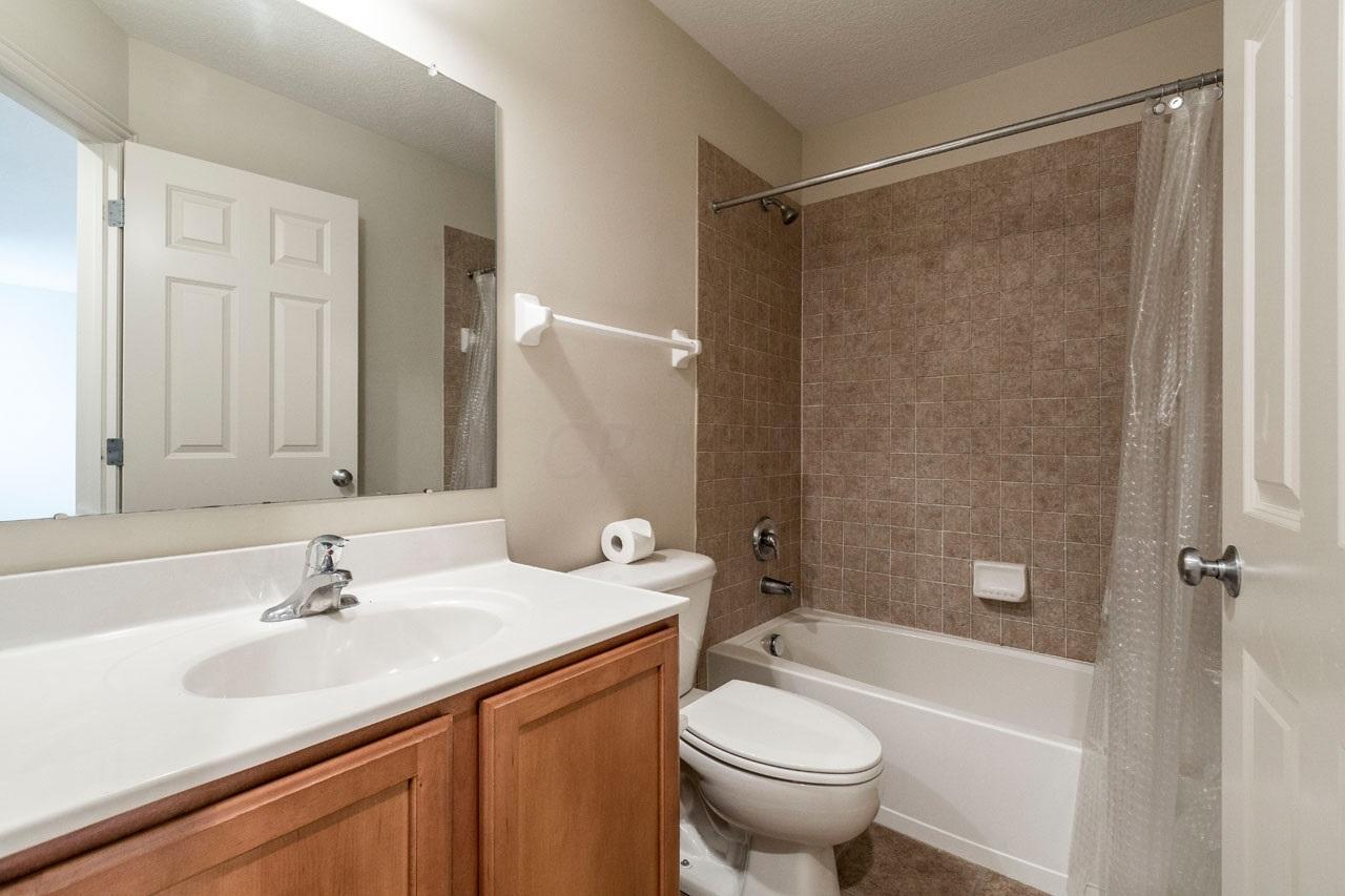 1380 Fergus Road Grove City, OH 43123 - Photo 28 of 36