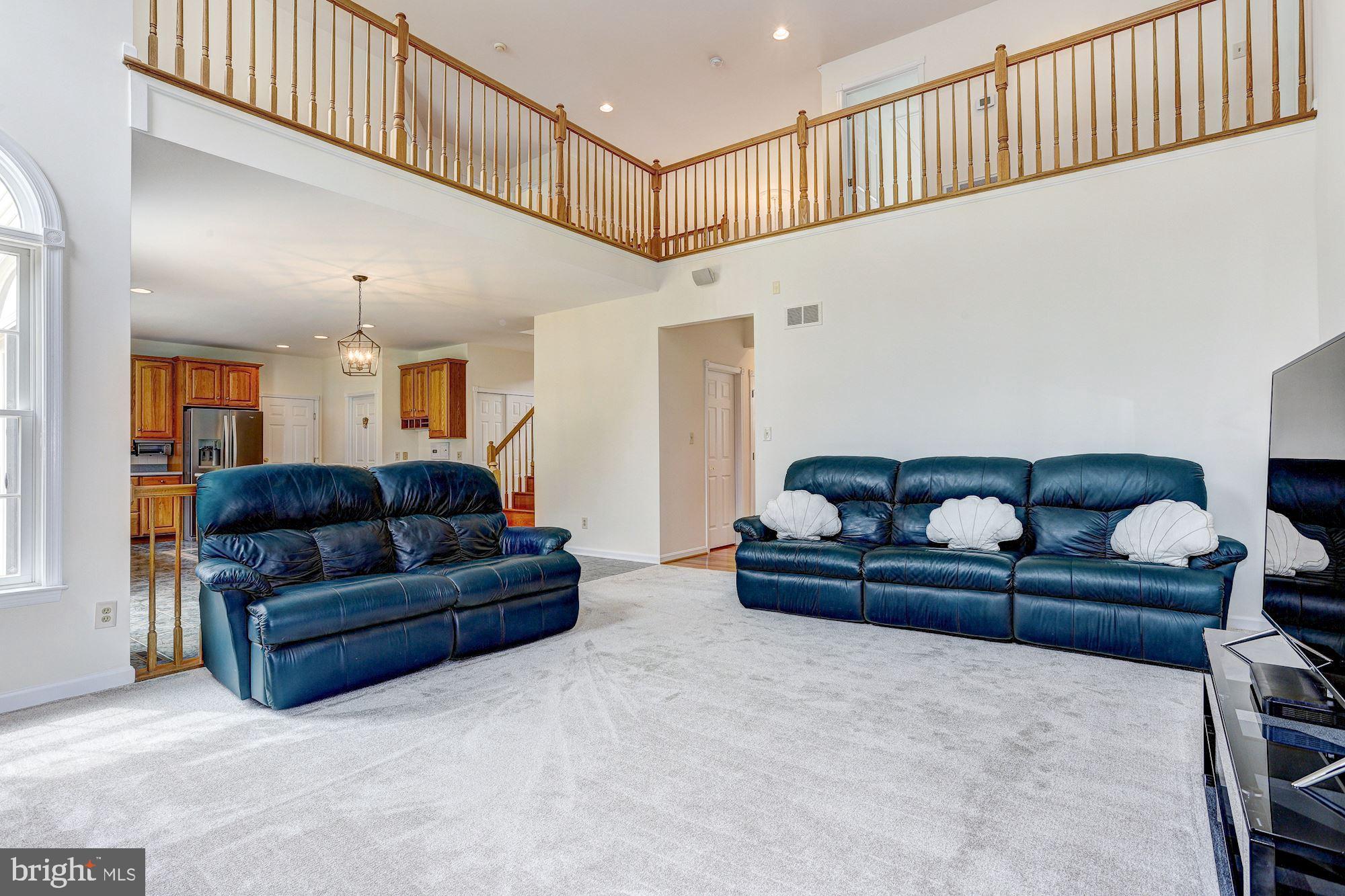 4033 Rupp Road Manchester, MD 21102 - Photo 13 of 65 Two Story Family Room