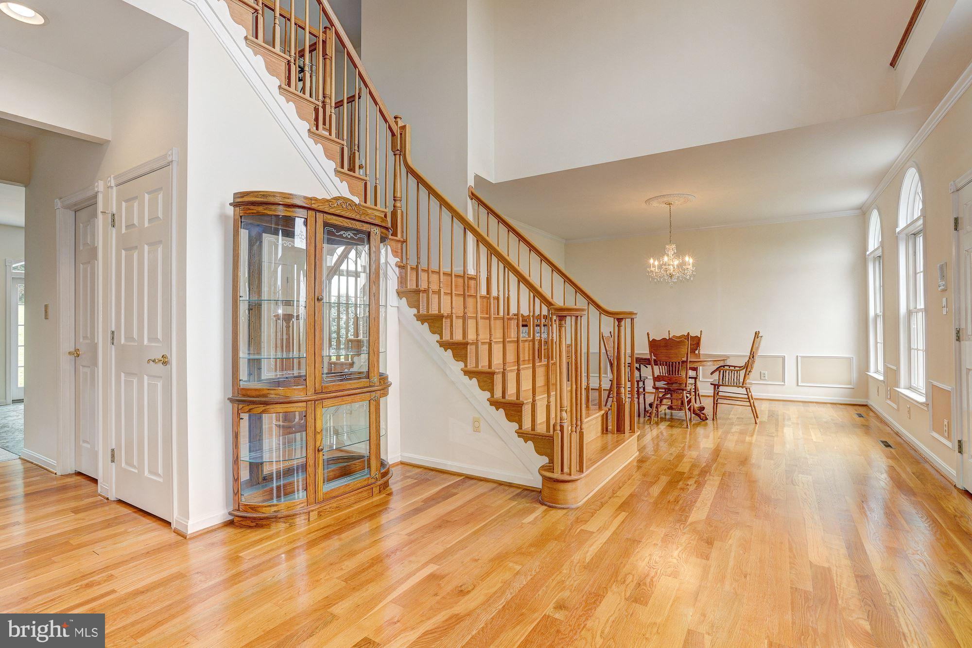 4033 Rupp Road Manchester, MD 21102 - Photo 4 of 65 Two Story Foyer