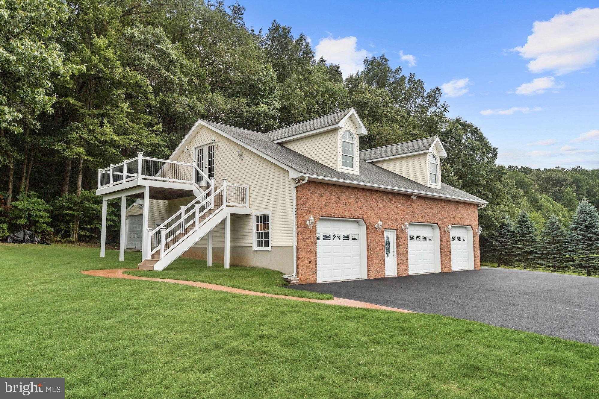 4033 Rupp Road Manchester, MD 21102 - Photo 39 of 65 6-Car Detached Garage | In-Law Suite