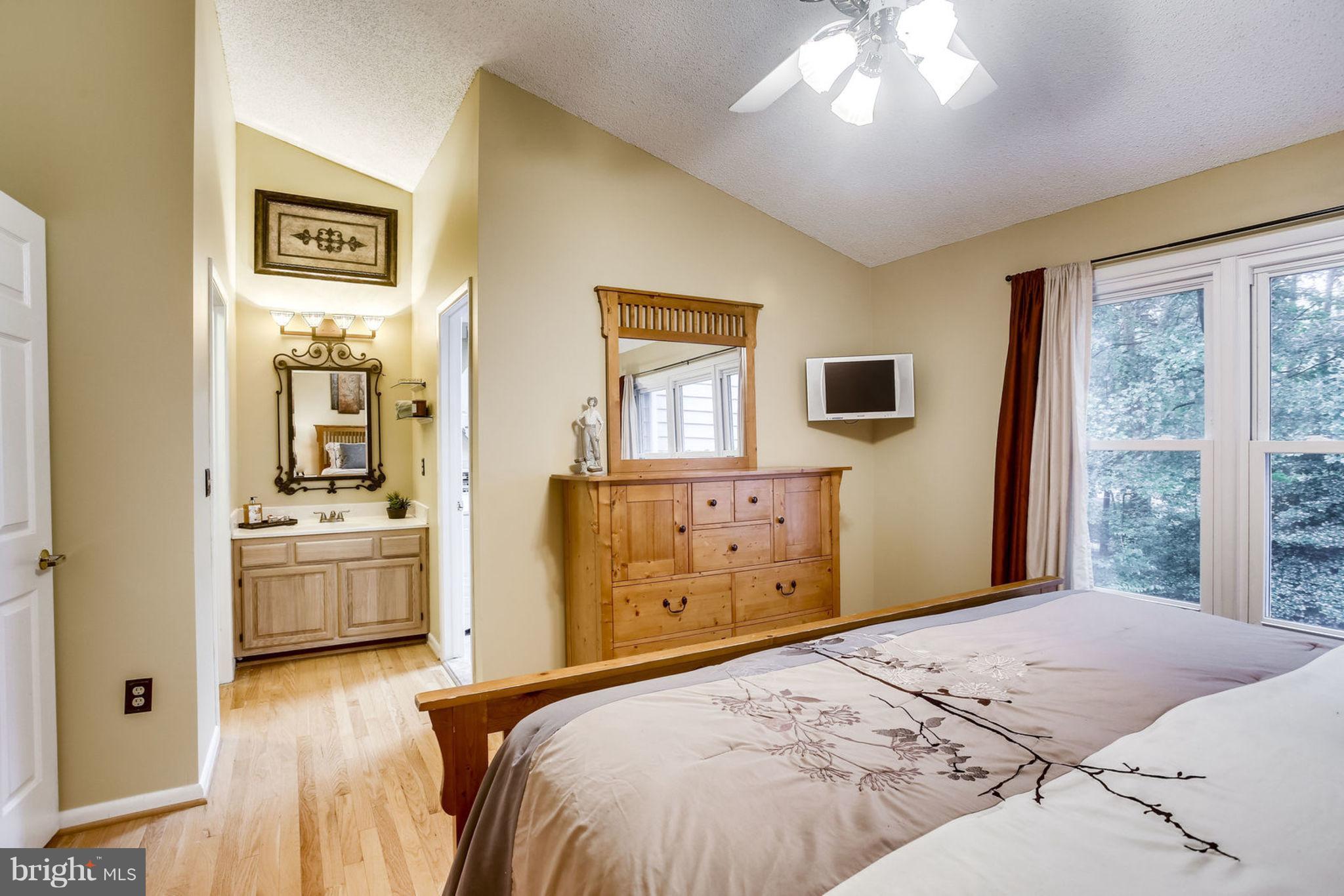 1447 Newport Spring Court Reston, VA 20194 - Photo 15 of 29 Wood floors in all rooms