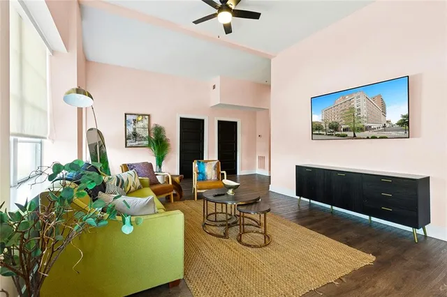 $679,000 | 1111 Tulane Avenue, Unit 818, New Orleans, LA 70112