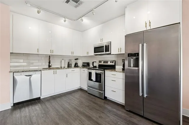 $679,000 | 1111 Tulane Avenue, Unit 818, New Orleans, LA 70112