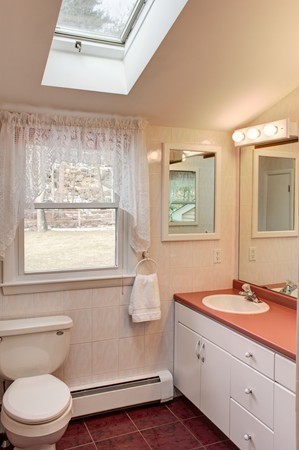 9 Fairview Road Medfield, MA 02052 - Photo 12 of 26 Gallery Image 12