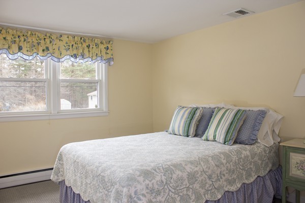 9 Fairview Road Medfield, MA 02052 - Photo 14 of 26 Gallery Image 14