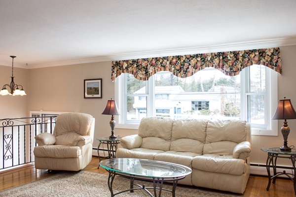 9 Fairview Road Medfield, MA 02052 - Photo 4 of 26 Gallery Image 4