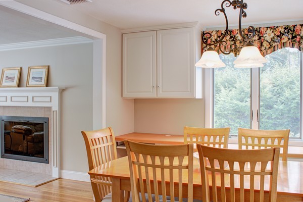 9 Fairview Road Medfield, MA 02052 - Photo 6 of 26 Gallery Image 6