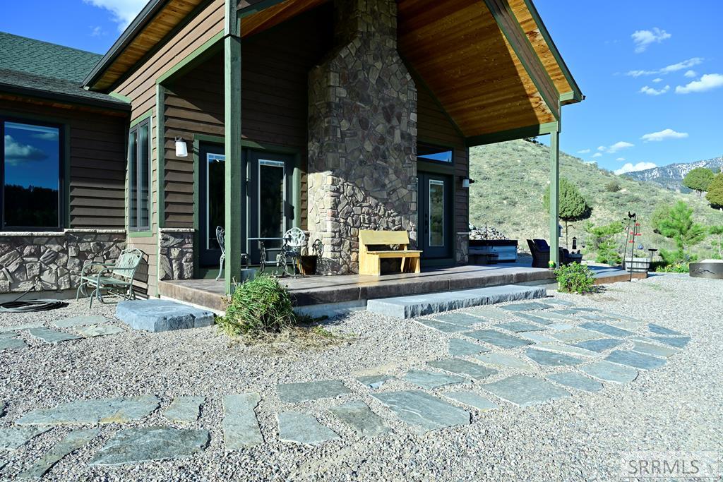 71 Lookout Circle Swan Valley, ID 83449 - Photo 11 of 97