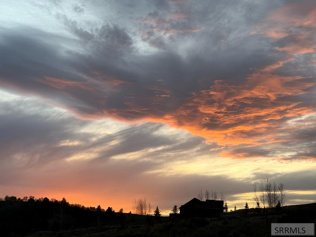 71 Lookout Circle Swan Valley, ID 83449 - Photo 17 of 97