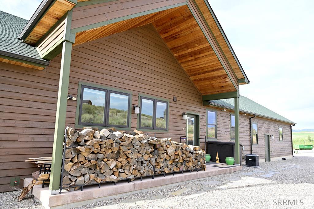 71 Lookout Circle Swan Valley, ID 83449 - Photo 32 of 97