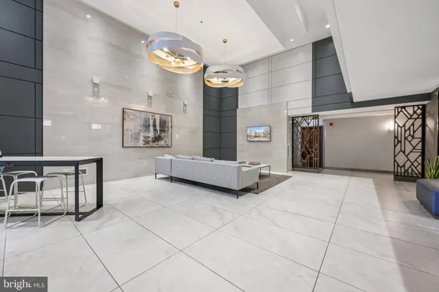 $349,000 | 7111 Woodmont Avenue, Unit 814, Bethesda, MD 20815