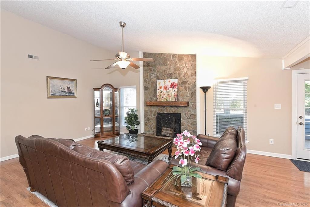 10126 Fairway Ridge Road, Unit 16 Charlotte, NC 28277 - Photo 5 of 19