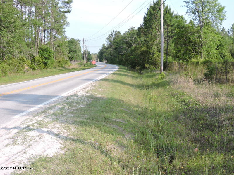 418 Bardin Road Palatka, FL 32177 - Photo 2 of 5 Bardin Frontage 3.27 Acres