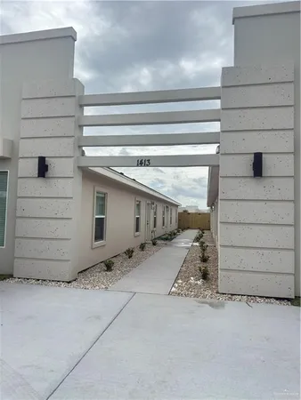 $1,300 | 1413 Vine Avenue, Unit 1, Weslaco, TX 78596