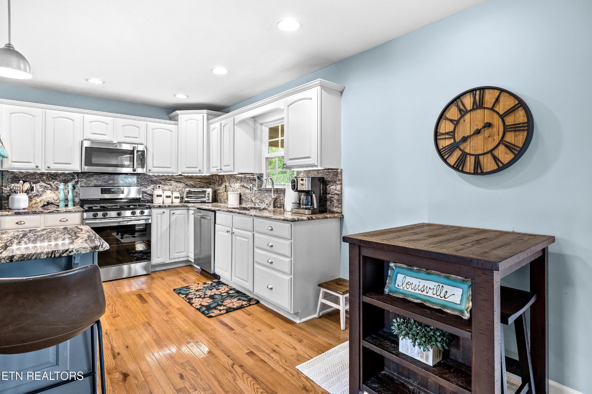 2837 Rhett Butler Drive Louisville, TN 37777 - Photo 17 of 47 Gallery Image 17