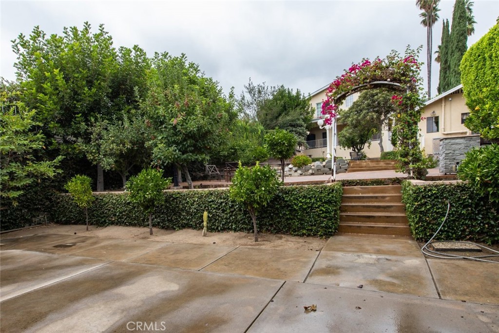 314 West Kenneth Road Glendale, CA 91202 - Photo 50 of 55 Gallery Image 50