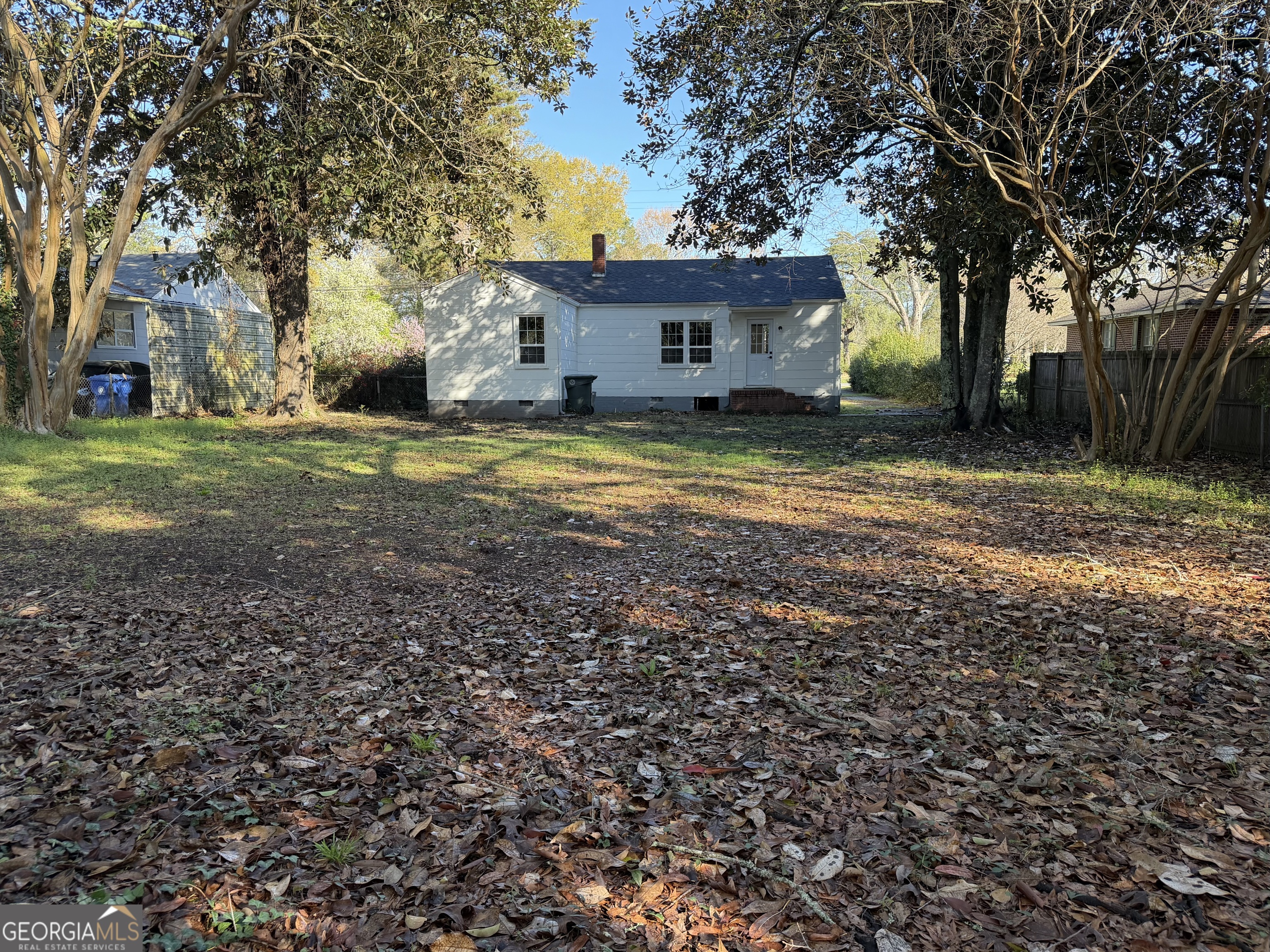 1502 Stonewall Street Dublin, GA 31021 - Photo 4 of 24 a view of a house with a yard