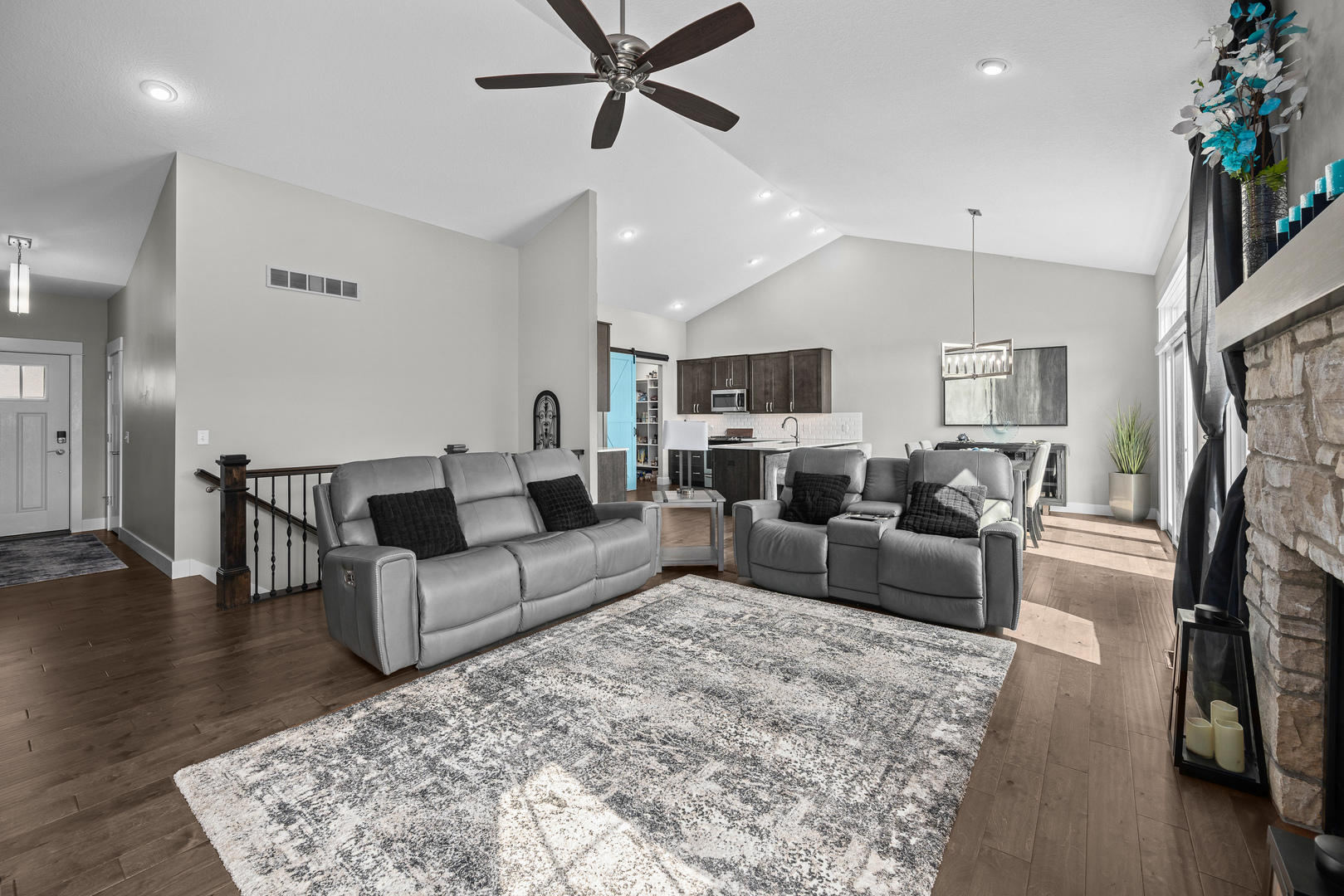 5555 Emily Road Bettendorf, IA 52722 - Photo 15 of 62 Gallery Image 15