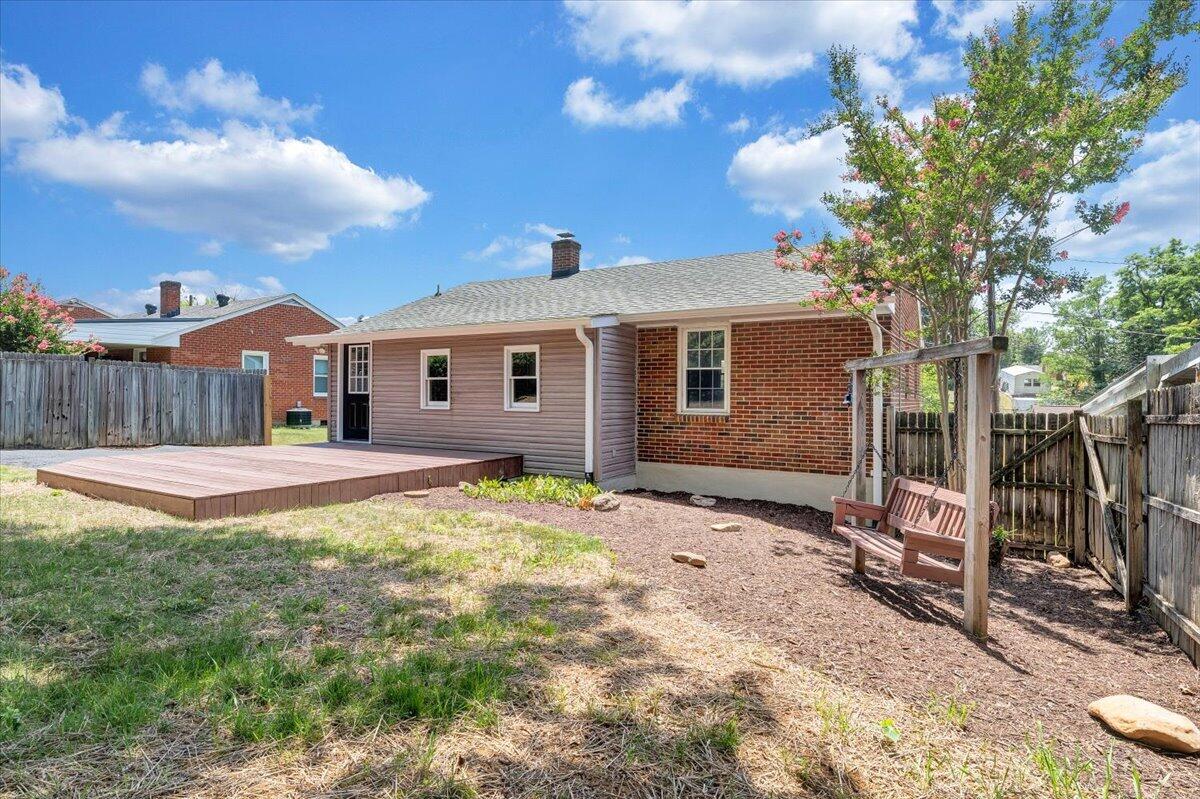 1745 Morwanda Street Northwest Salem, VA 24153 - Photo 49 of 61 49-MIB00232