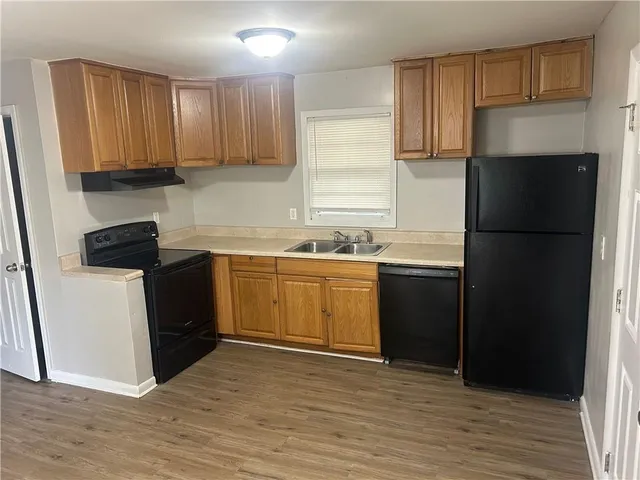 $190,900 | 996 Forest Valley Drive Southeast, Atlanta, GA 30354