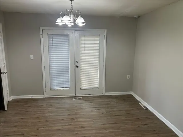 $190,900 | 996 Forest Valley Drive Southeast, Atlanta, GA 30354