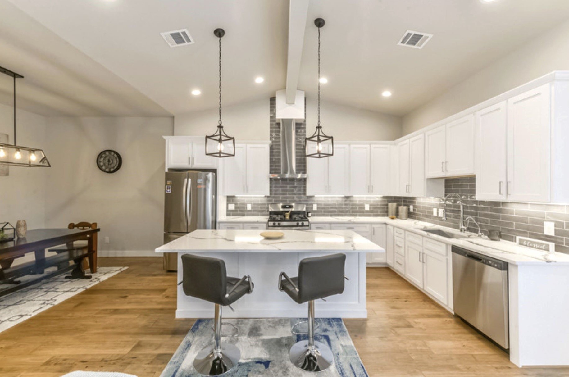 823 Mansfield Street, Unit J Houston, TX 77091 - Photo 6 of 22