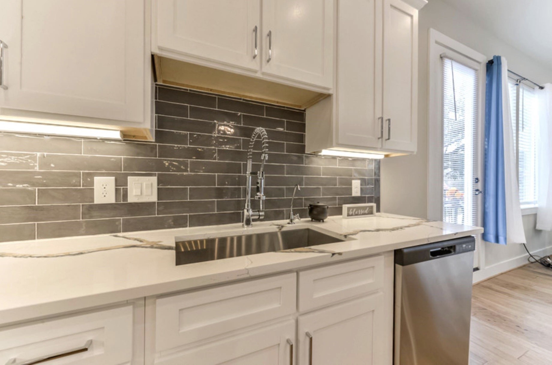 823 Mansfield Street, Unit J Houston, TX 77091 - Photo 9 of 22