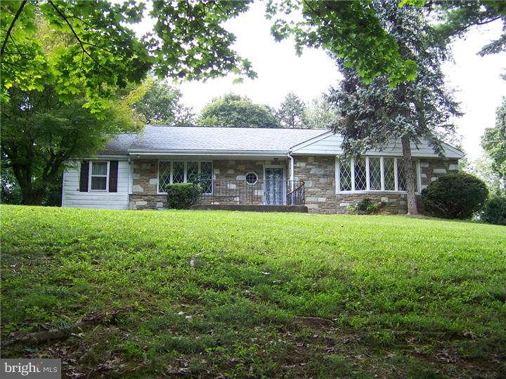 13450 Proctor Road Philadelphia, PA 19116 - Photo 1 of 5 Exterior Front