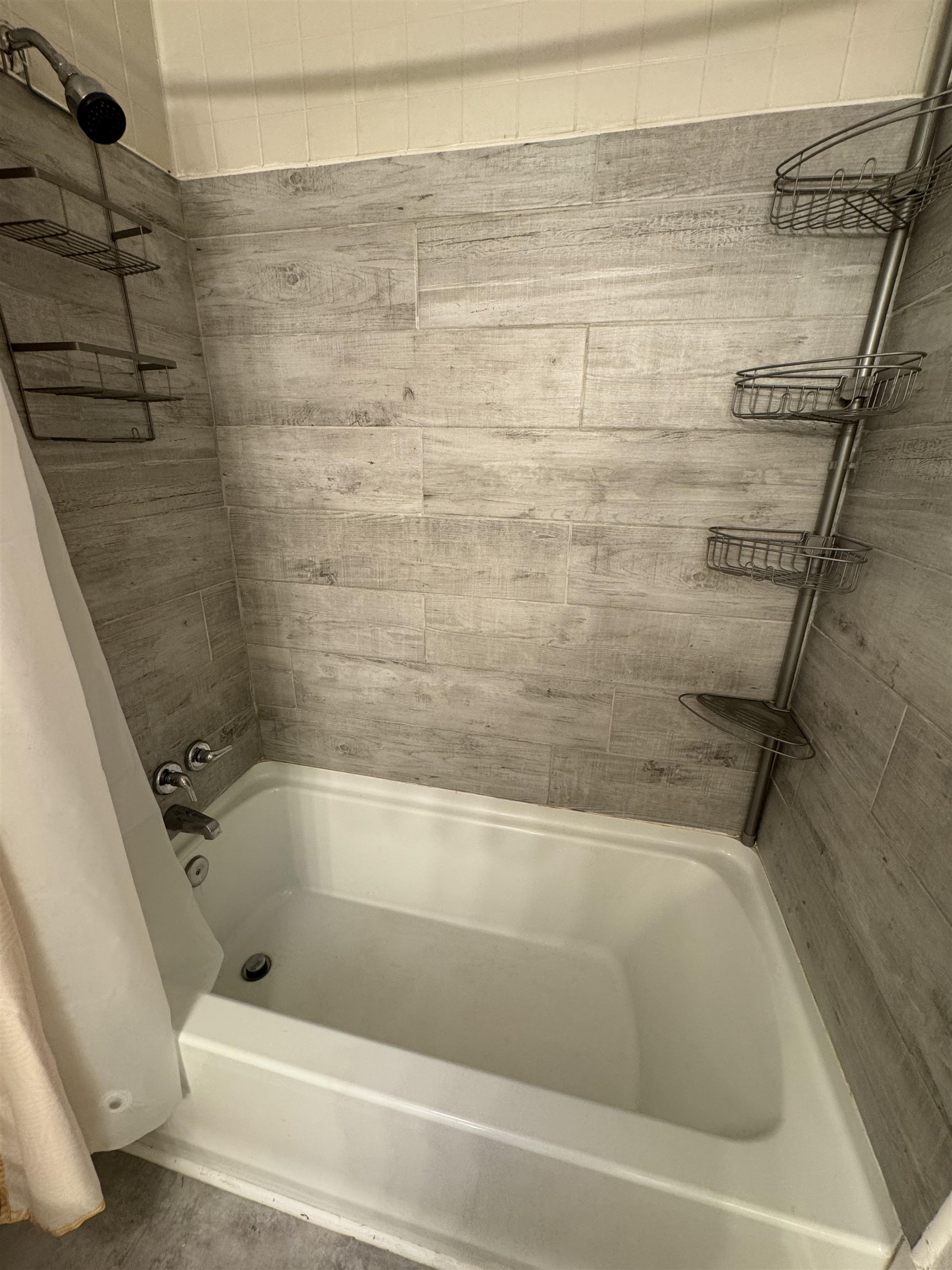 3360 Lafayette Road Portsmouth, NH 03801 - Photo 12 of 17