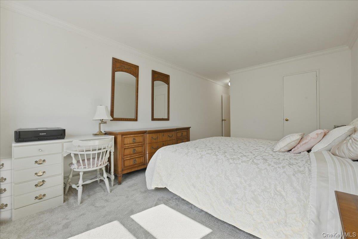 430 Shore Road, Unit 4G Long Beach, NY 11561 - Photo 22 of 36